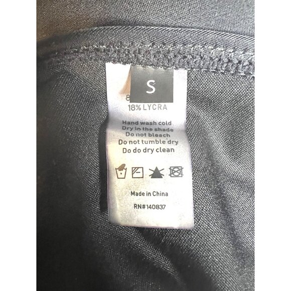 Be Wicked Black One-Shoulder Cutout Swimsuit Nylon/Lycra Size S Womens Swimwear - Picture 5 of 6